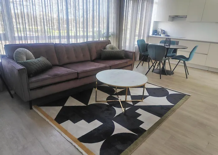 C 4p Free Public Parking Apartamento